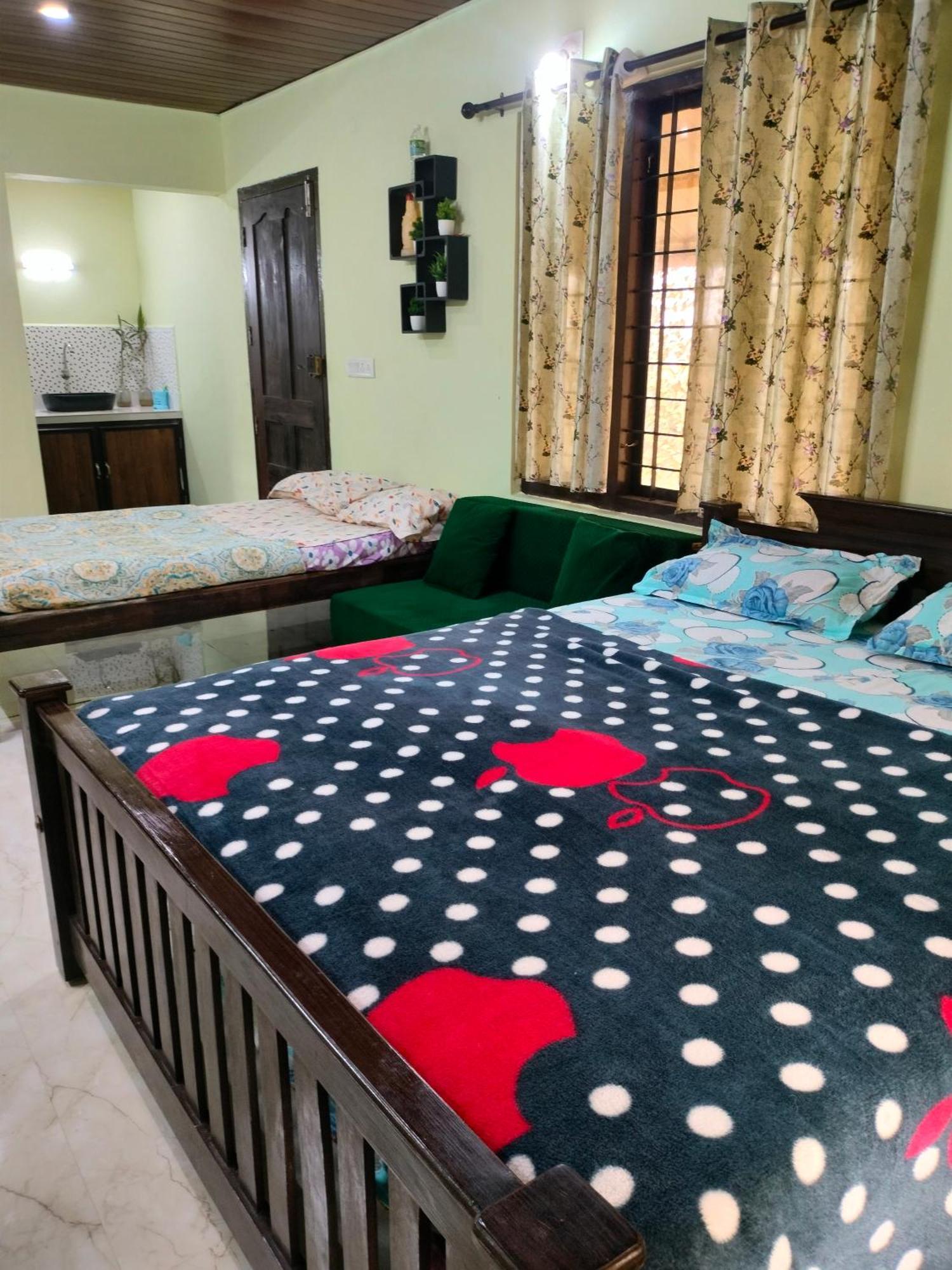Lollipop Villa Vagamon Eksteriør billede